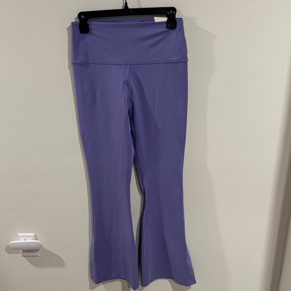 OFFLINE By Aerie The Hugger Split-Hem Bootcut Legging Size Large - Picture 1 of 8